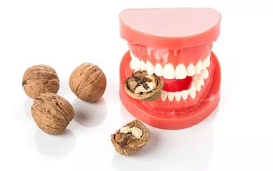  Foods Should I Avoid with Dentures