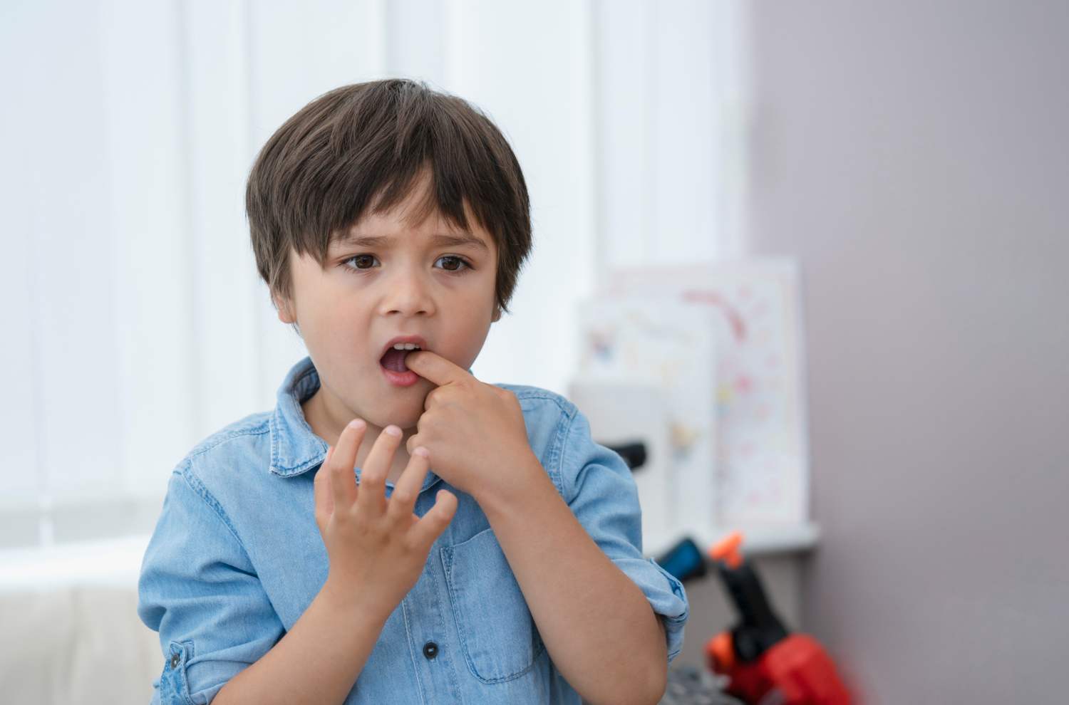 Exploring the effects of thumb sucking on kids' teeth - University Ave Dental